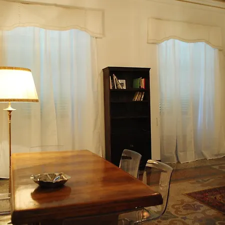 Apartment La Dimora Della Rosa Genua